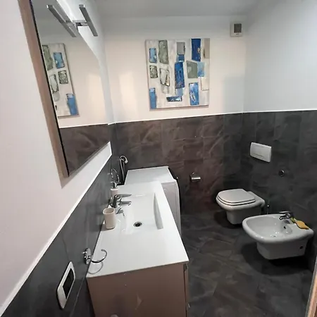Lecco Holiday Apartment 아파트 레코
